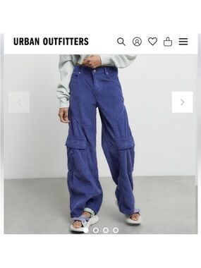 URBAN OUTERFITTERS Carpenter Low-Rise Baggy Corduroy Pants. 24. NWT.